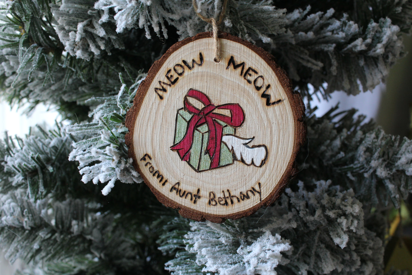National Lampoons Christmas Vacation Aunt Bethanny Cat ornament