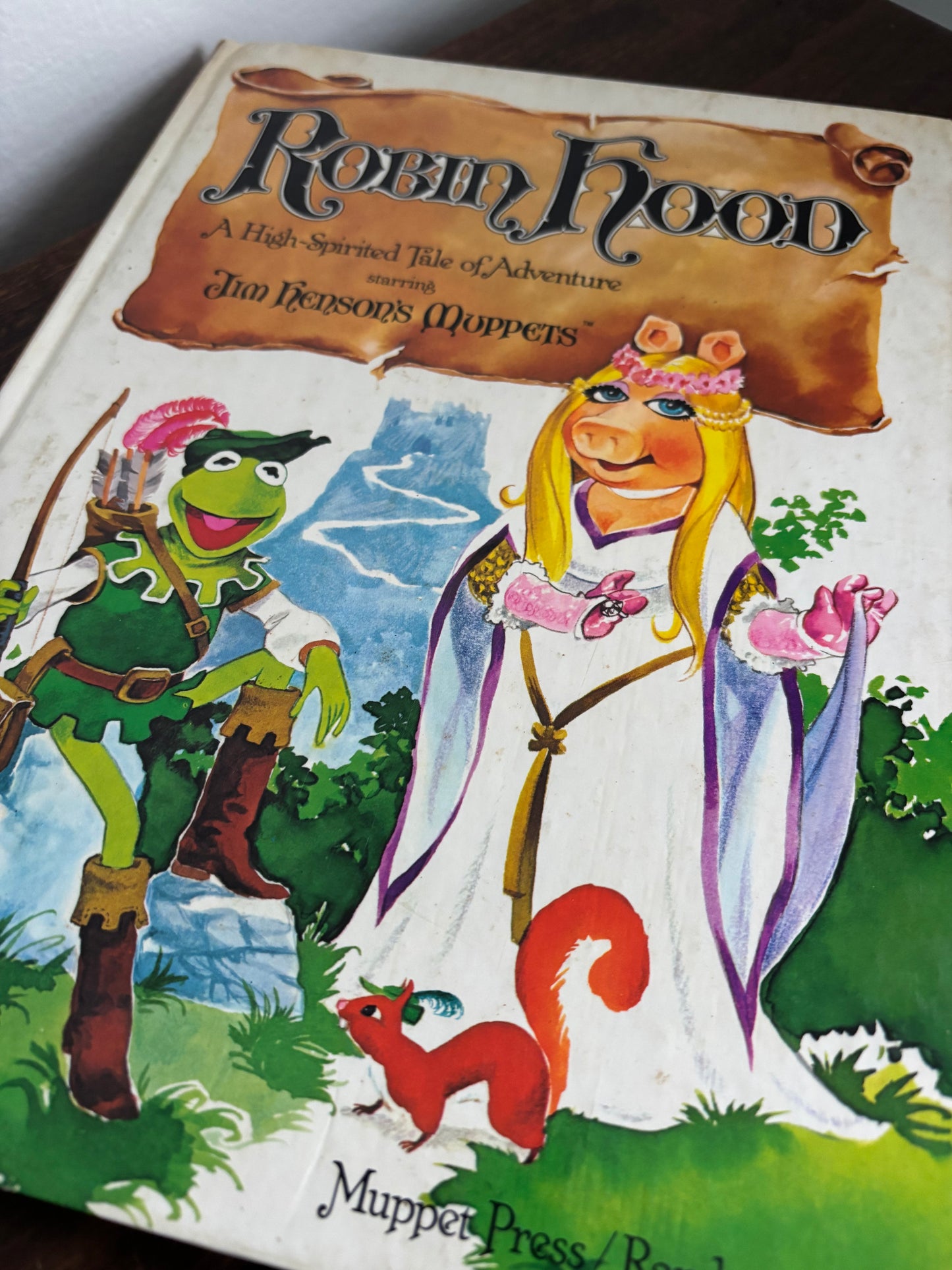 Vintage 1980 Muppets Robin Hood Book