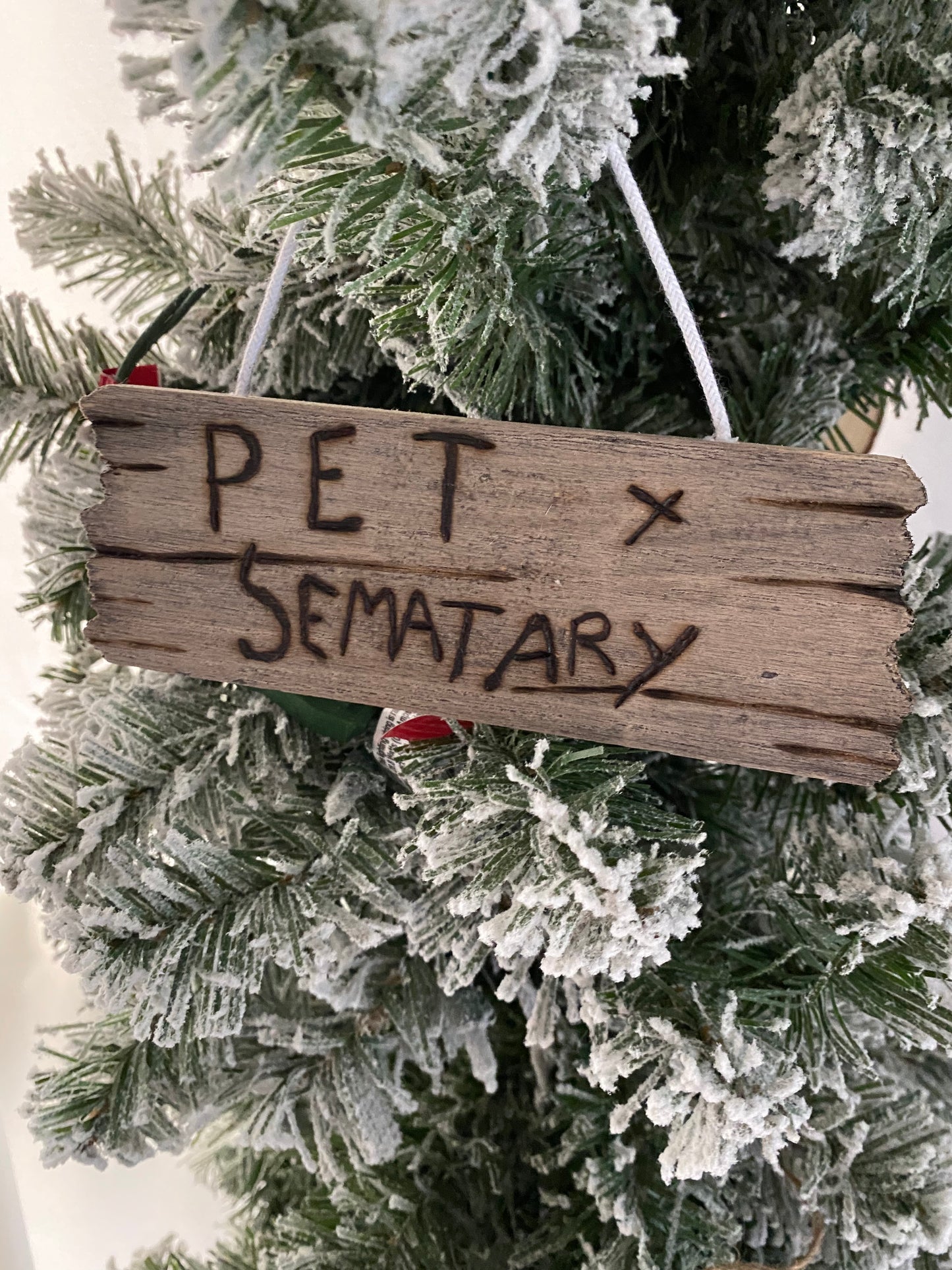 Pet Sematary Sign Ornament Stephen King